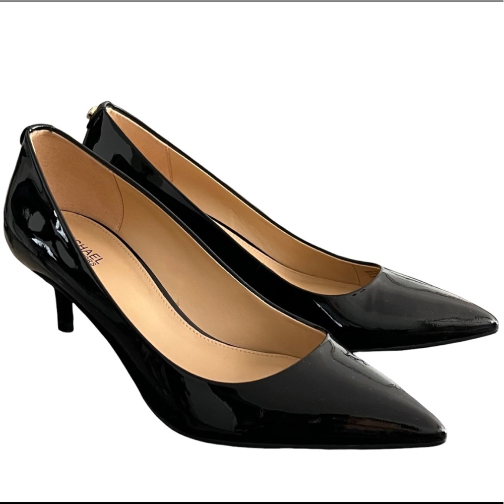 Michael Kors MK Flex Kitten Pump w/ gold button detail